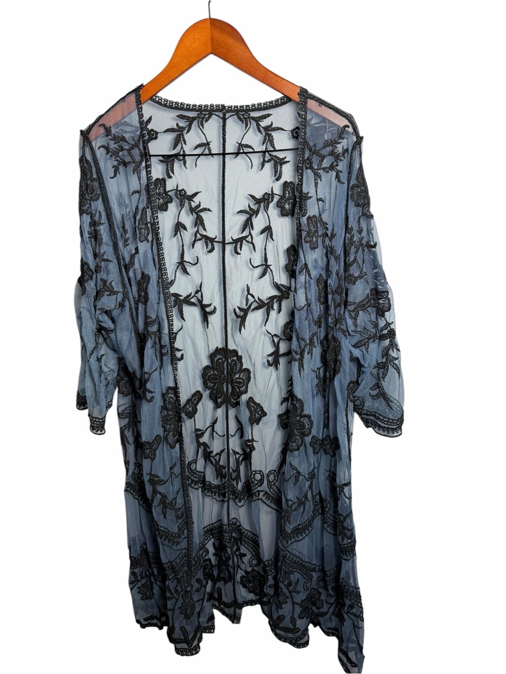 Sheer Lace Kimono Duster in Black and Slate - Picture 2 of 6